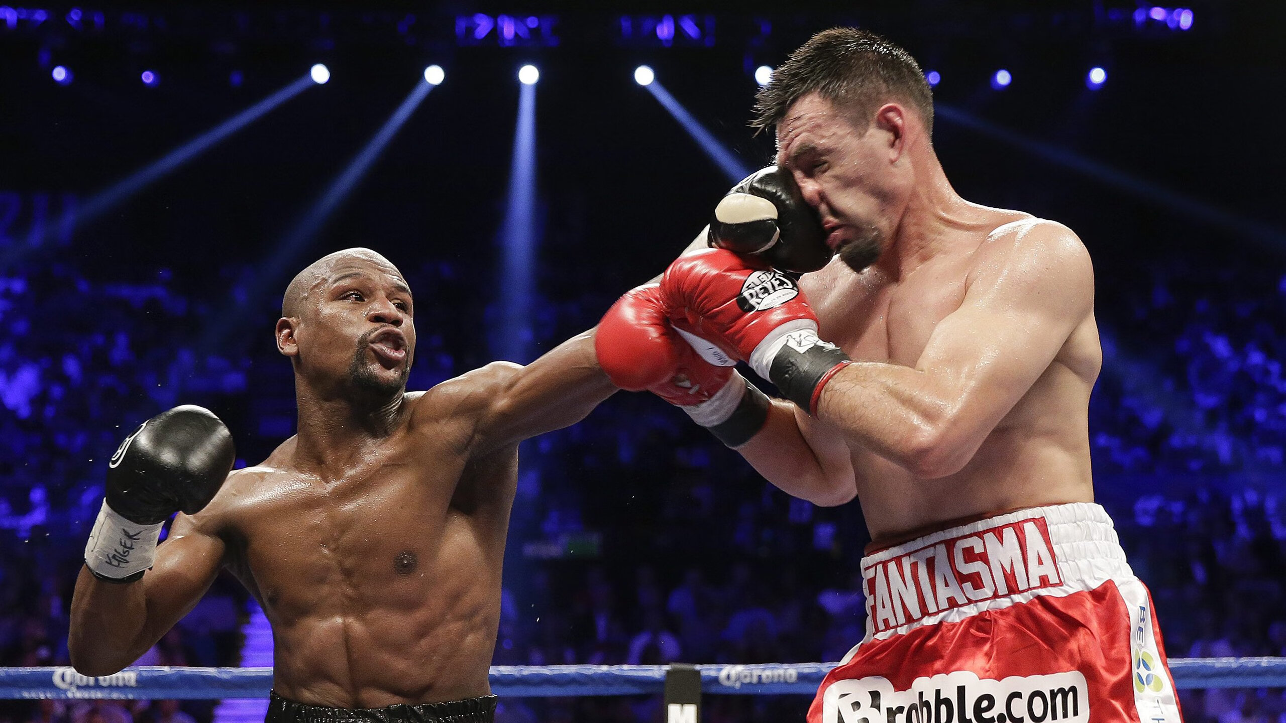 开云体育官网-梅西在英超争冠接管比赛，当南美魔法照亮英伦寒冬